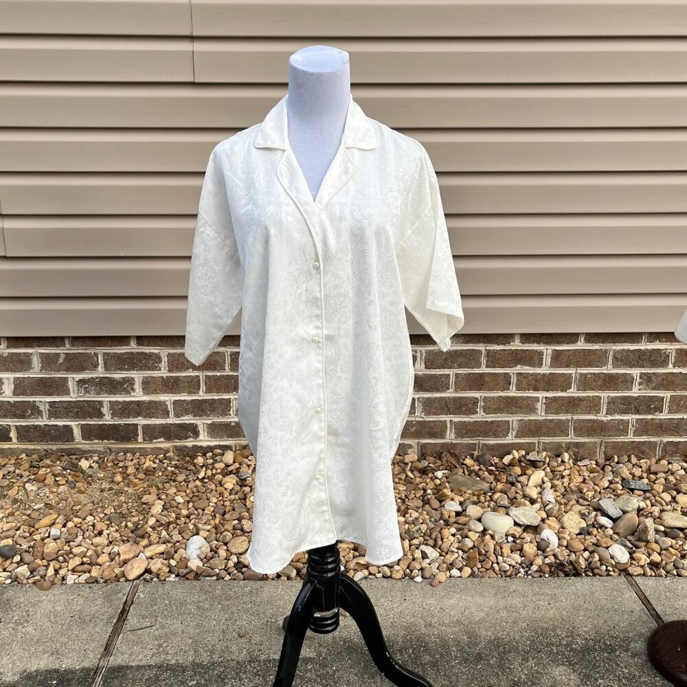 Victorias Secret Gold Label White Satin Floral Jacquard Sleeve Sleep Shirt Small